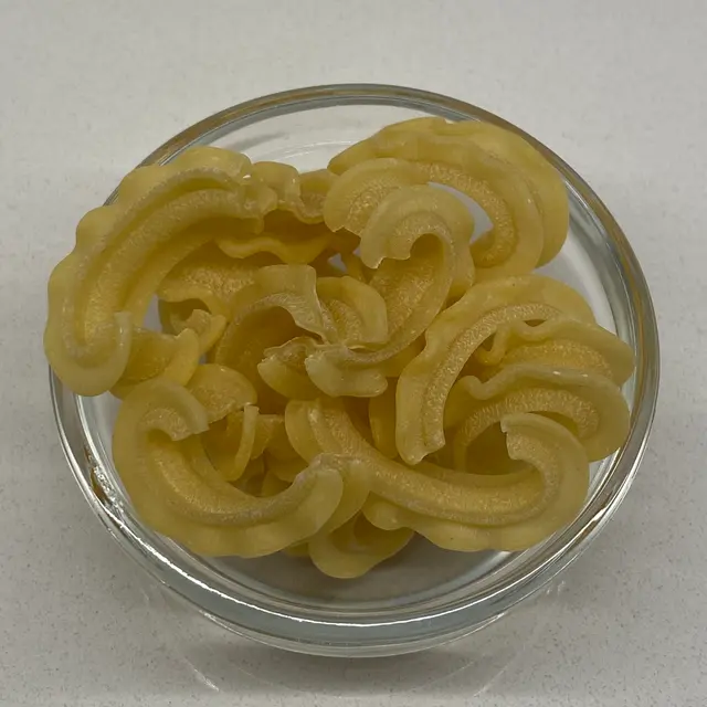 A close up shot of Cascatelle in a small round white glass bowl